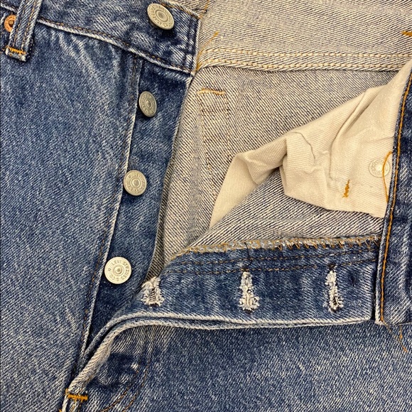 Vintage 501 Levi’s Jeans - Picture 3 of 4